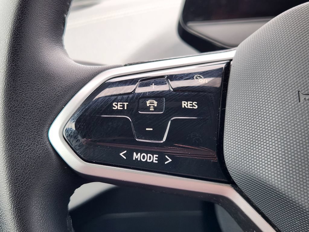 Certified 2023 Volkswagen ID.4 Pro S Plus AWD/4WD image 22