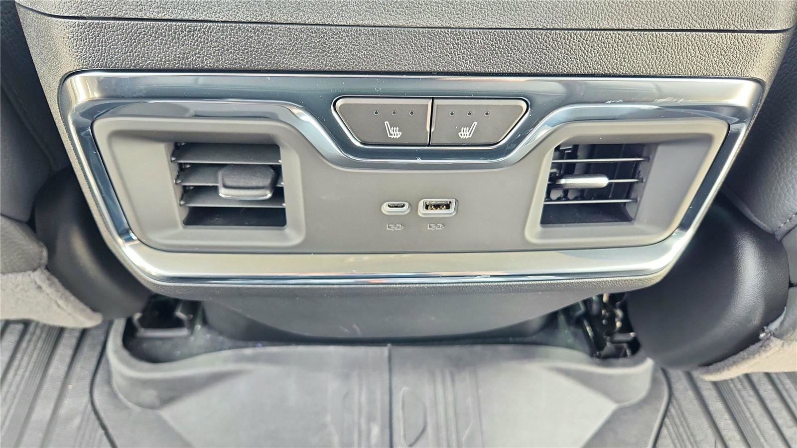 New 2026 GMC Sierra 2500 Denali AWD/4WD image 19