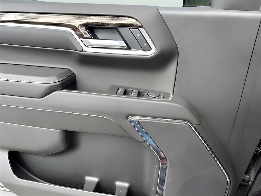 New 2025 GMC Sierra 1500 Elevation image 23