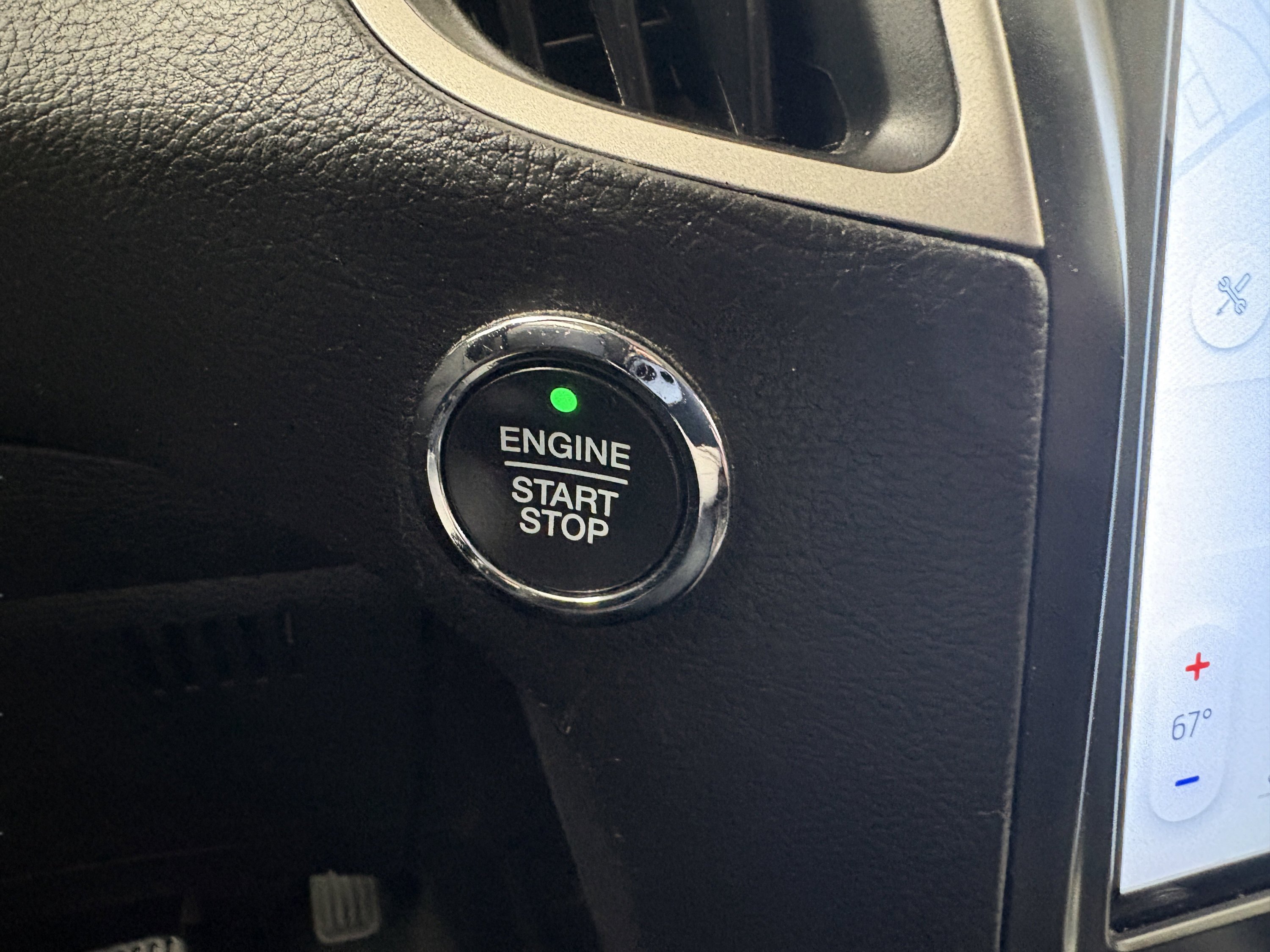Used 2022 Ford Edge SEL AWD/4WD image 18