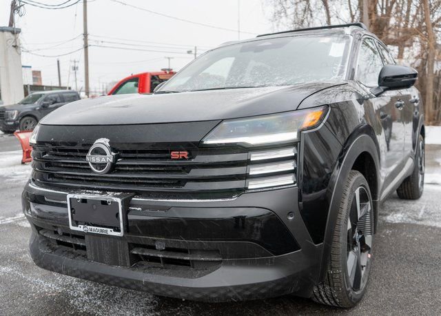 New 2026 Nissan Kicks SR w/ Cold Weather Package image 2