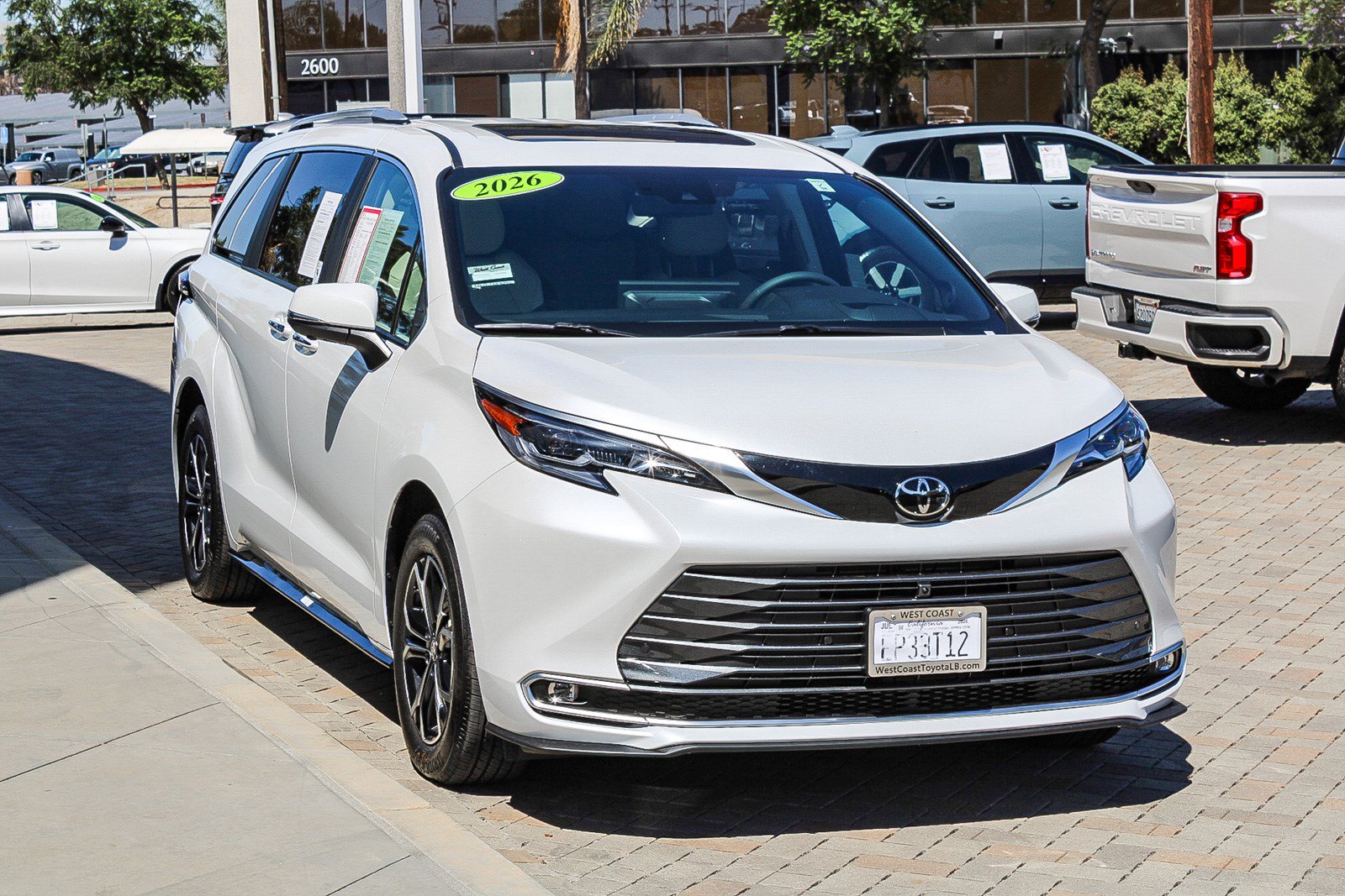 Certified 2026 Toyota Sienna Platinum AWD/4WD image 3