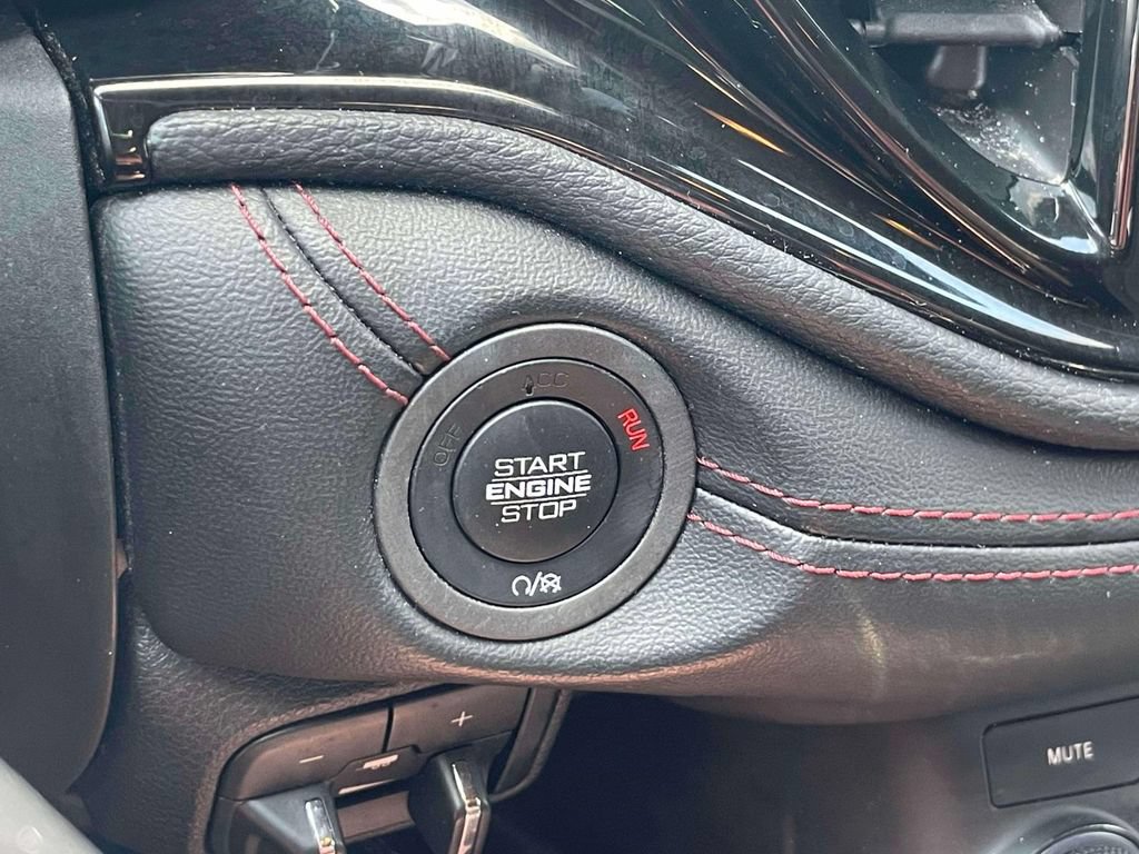 Used 2022 Dodge Durango R/T w/ Blacktop Package AWD/4WD image 23