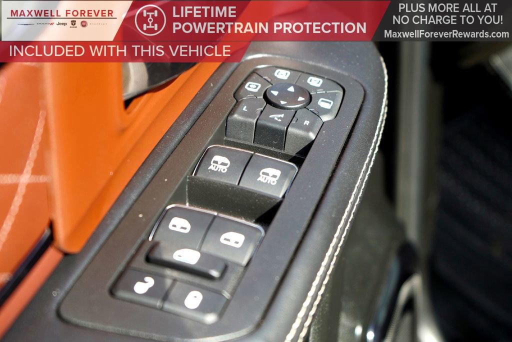 Used 2025 RAM 3500 Limited image 19