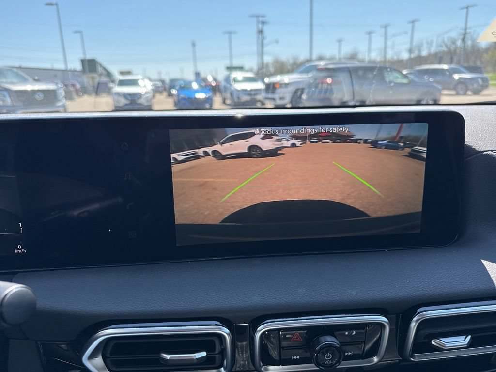 New 2026 Nissan Sentra SV w/ SV Convenience Package FWD image 21