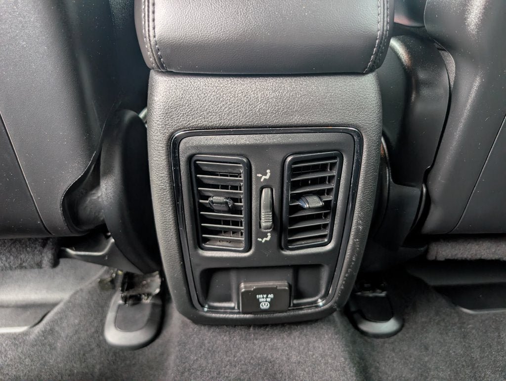 Used 2021 Jeep Grand Cherokee Laredo X AWD/4WD image 27
