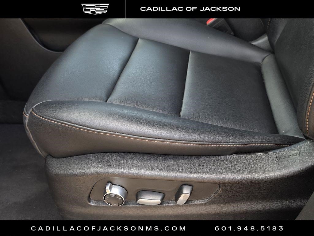 Certified 2023 Cadillac XT4 Sport FWD image 14