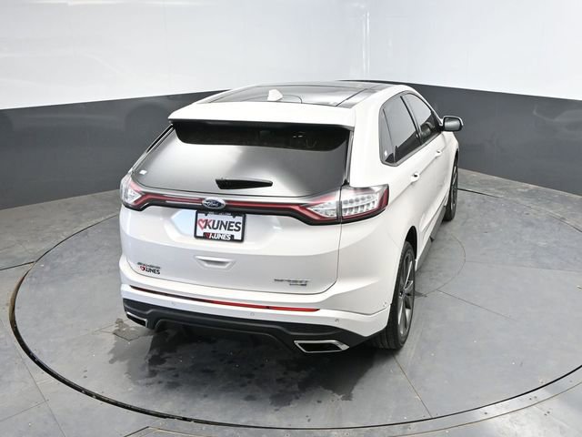 Used 2017 Ford Edge Sport w/ Equipment Group 401A AWD/4WD image 46