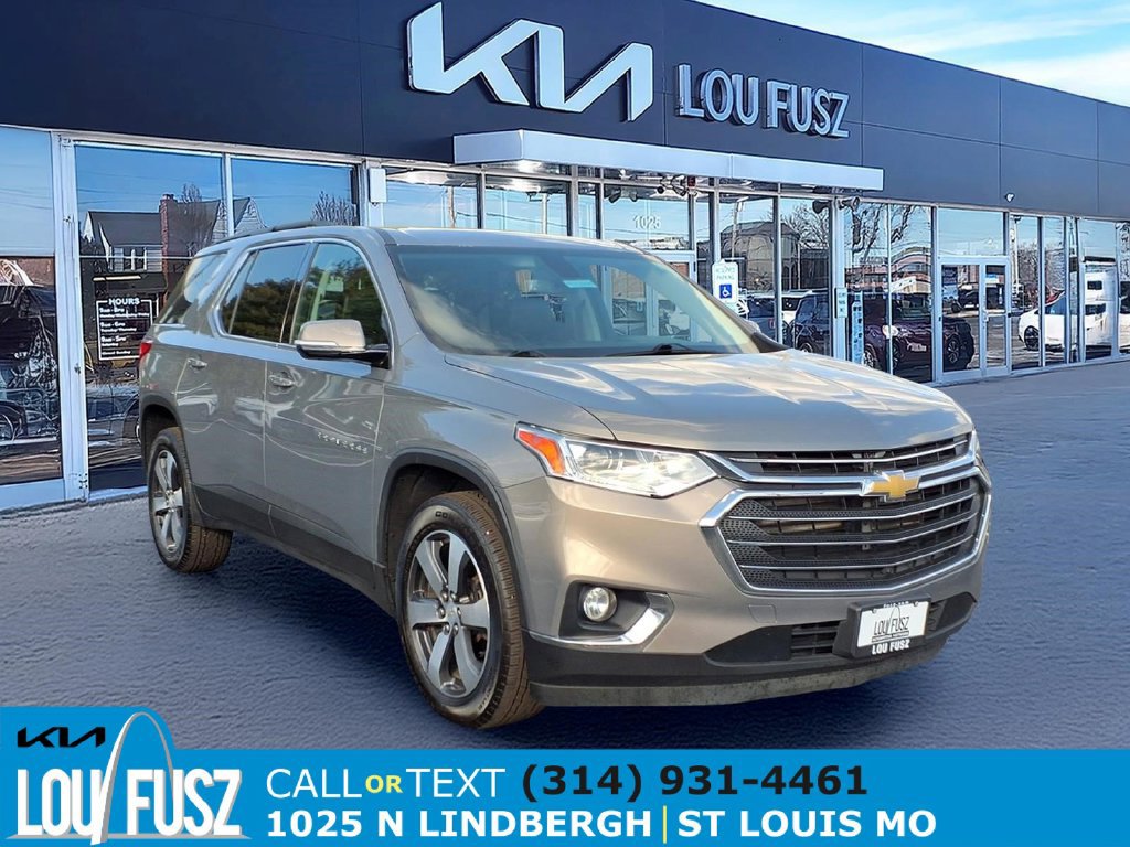 Used 2019 Chevrolet Traverse LT w/ LT Premium Package