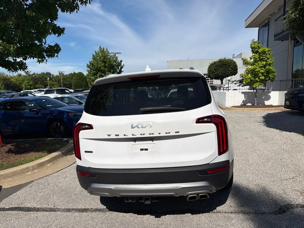 Used 2022 Kia Telluride SX w/ SX Prestige Package AWD/4WD image 12