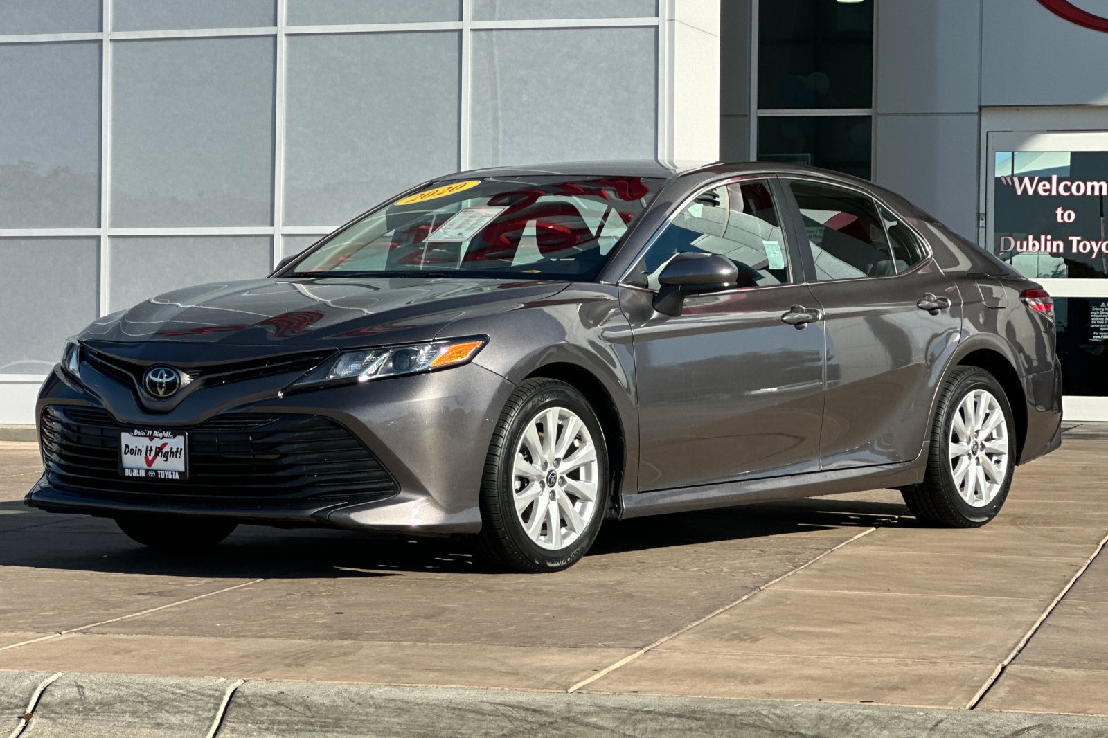 Certified 2020 Toyota Camry LE FWD image 10