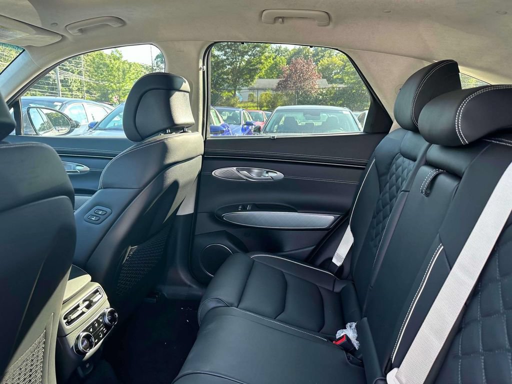 New 2025 Genesis Electrified GV70 w/ Prestige Package AWD/4WD image 7