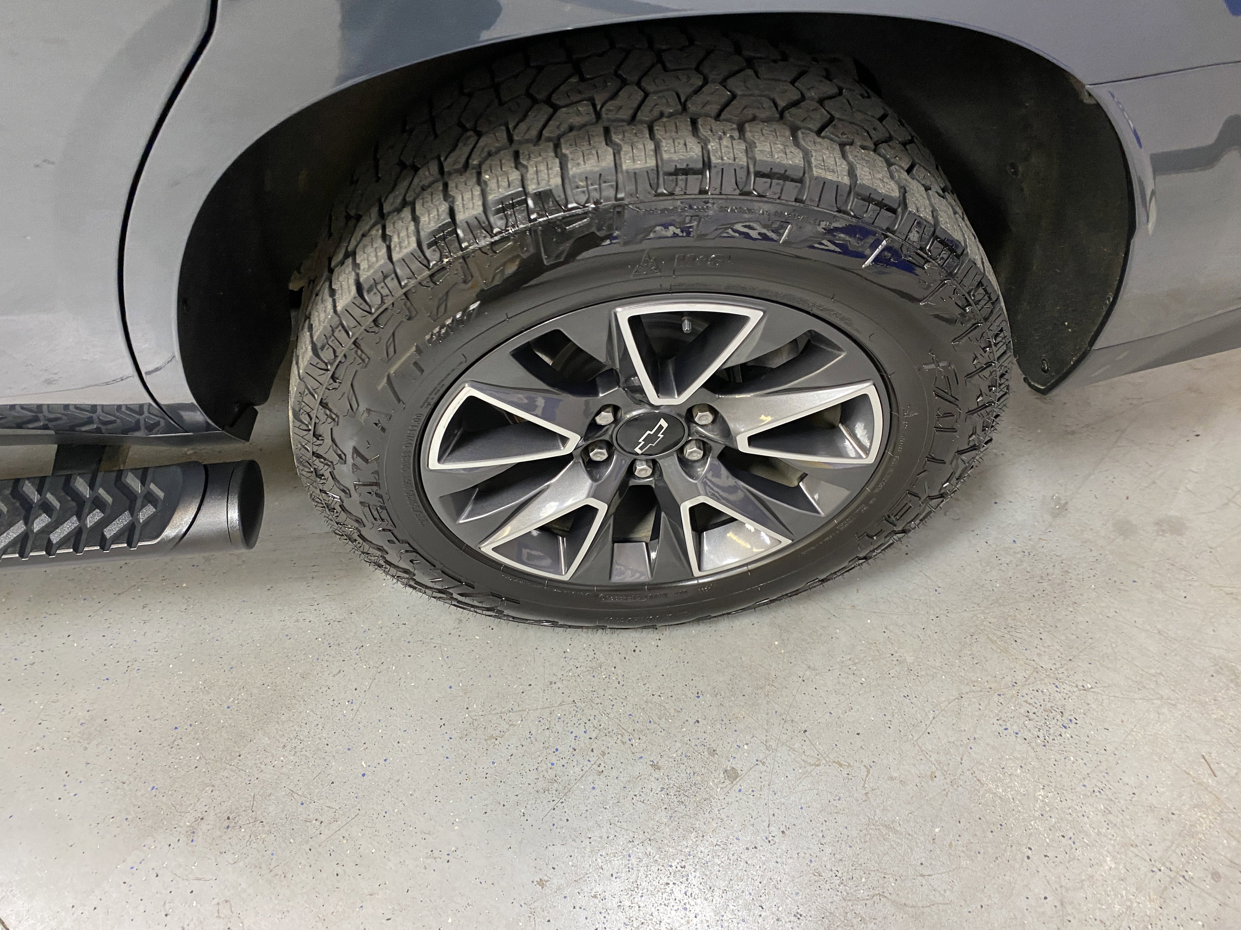 Used 2021 Chevrolet Tahoe Z71 w/ Luxury Package image 12