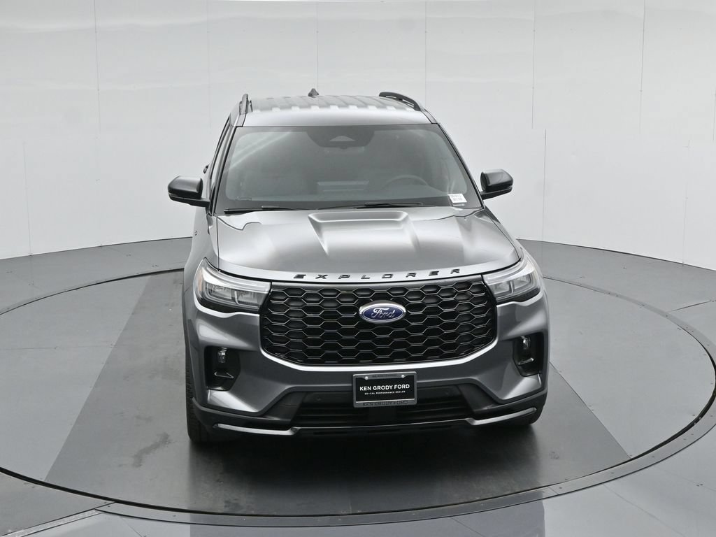 New 2026 Ford Explorer ST-Line w/ ST-Line Street Pack RWD image 42