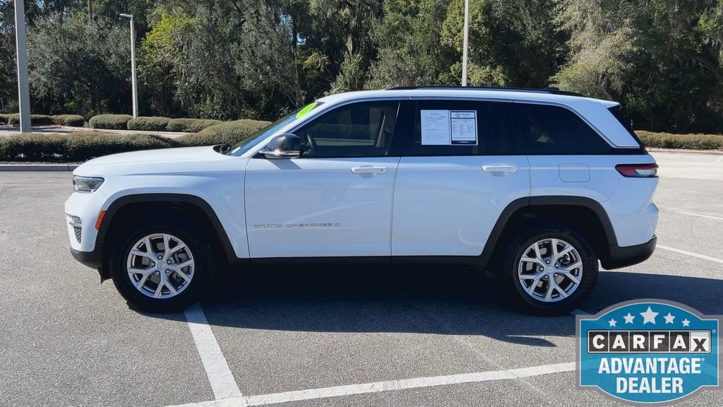Used 2022 Jeep Grand Cherokee Limited w/ Luxury Tech Group II image 5