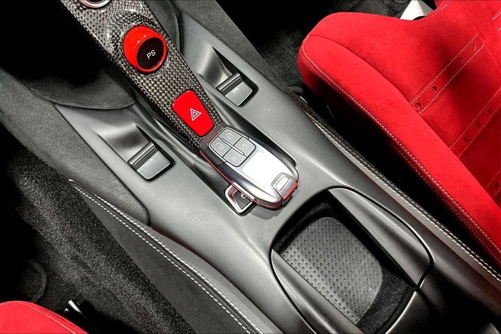 Used 2023 Ferrari 812 GTS RWD image 29