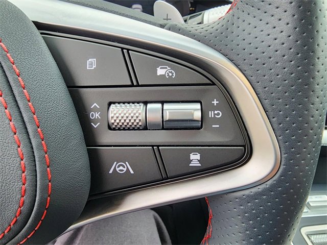 Used 2025 Genesis GV70 3.5T Sport w/ Sport Advanced Package image 15