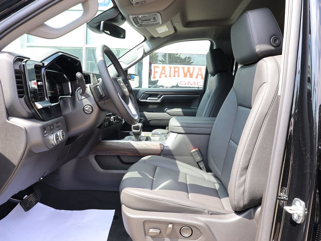 New 2026 GMC Sierra 1500 SLT w/ SLT Premium Package AWD/4WD image 15