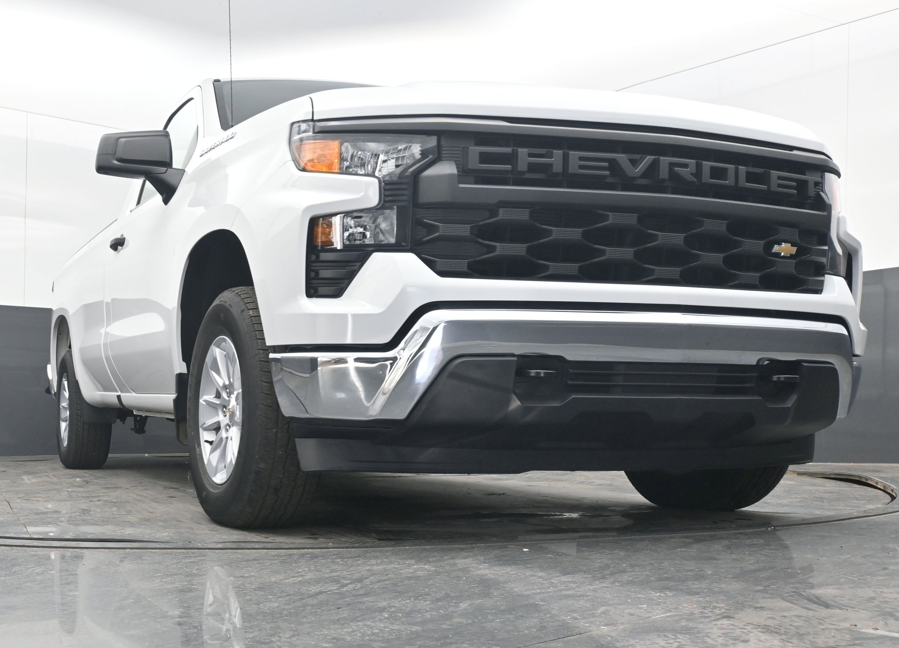 Used 2024 Chevrolet Silverado 1500 W/T w/ WT Fleet Convenience Package image 21