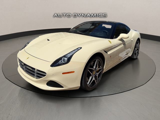 Used 2016 Ferrari California T RWD image 2