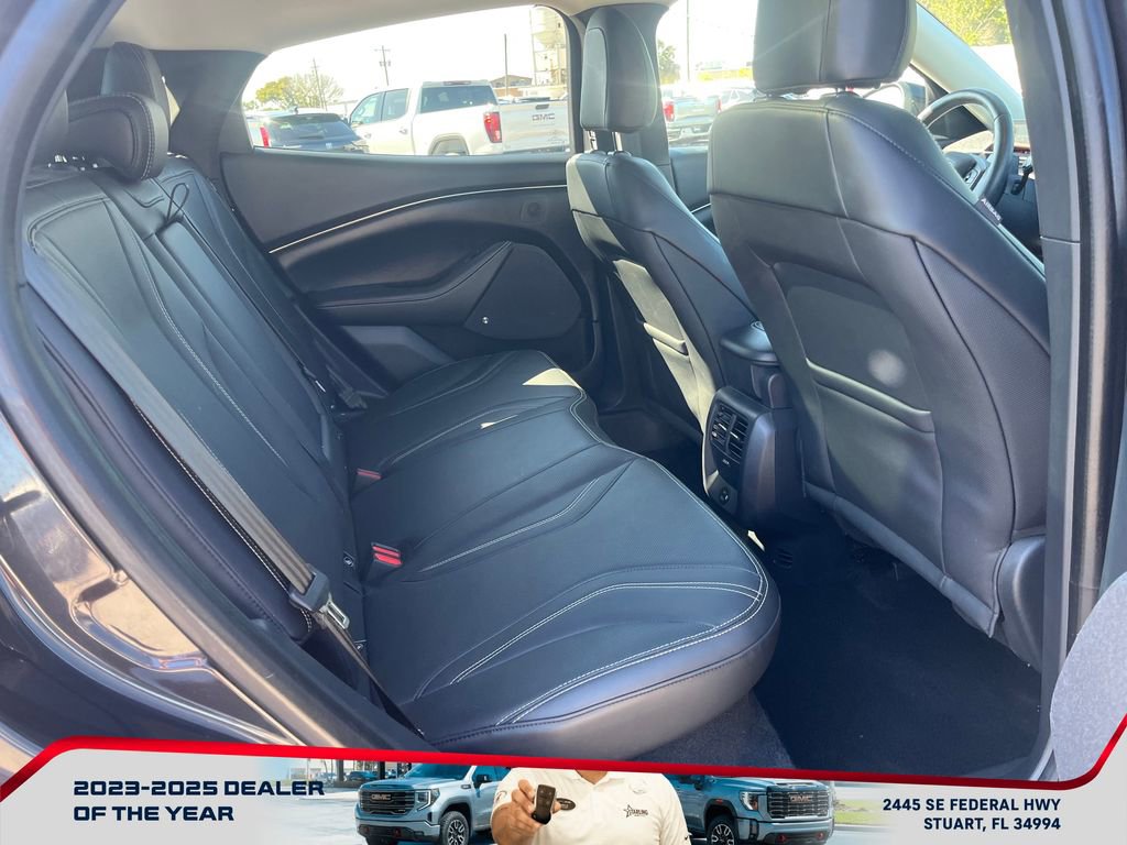 Used 2022 Ford Mustang Mach-E Premium image 17