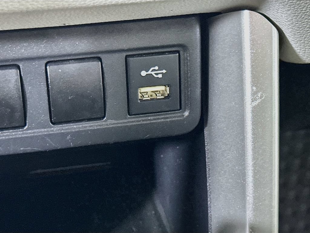 Used 2022 Toyota Corolla Cross L FWD image 28