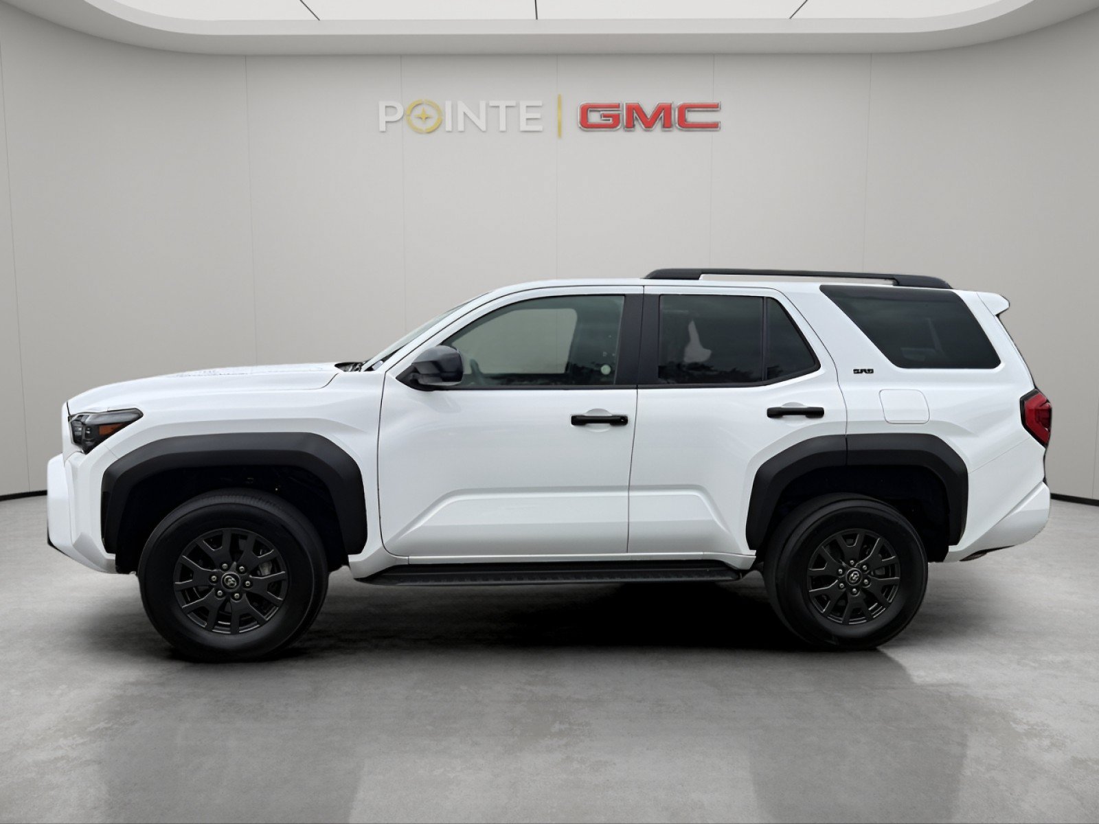 Used 2025 Toyota 4Runner SR5 AWD/4WD image 6