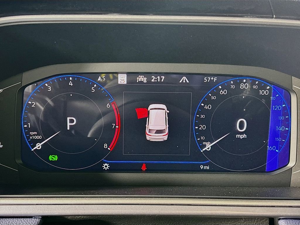 New 2025 Volkswagen Taos SEL image 14