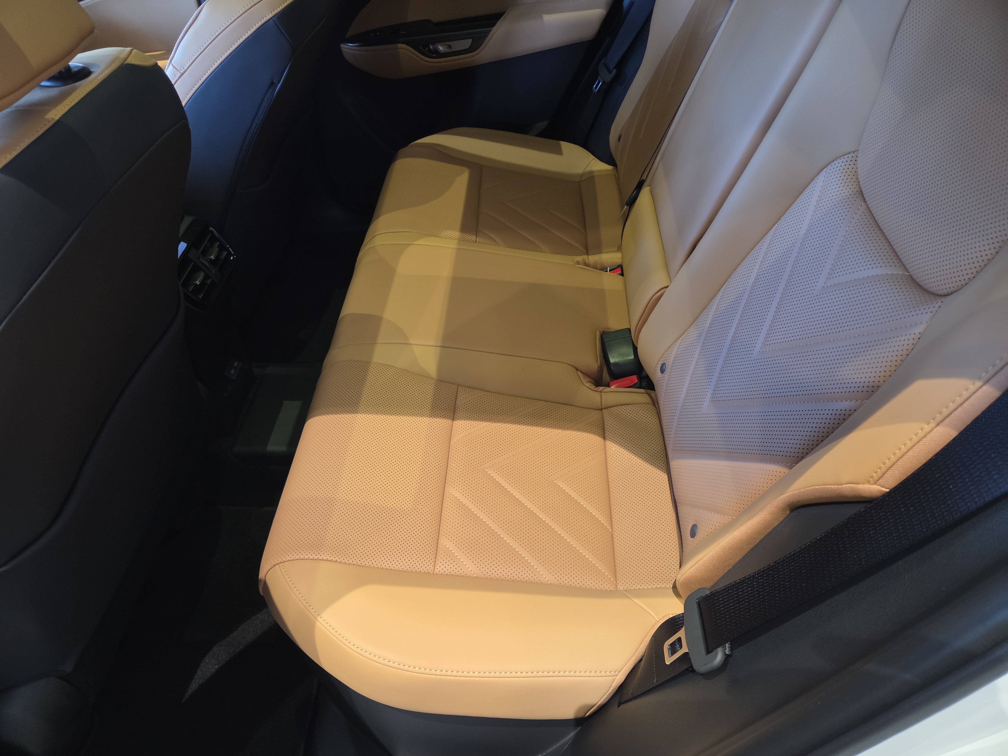 New 2026 Lexus NX 450h+ AWD w/ Accessory Package (K3) image 10
