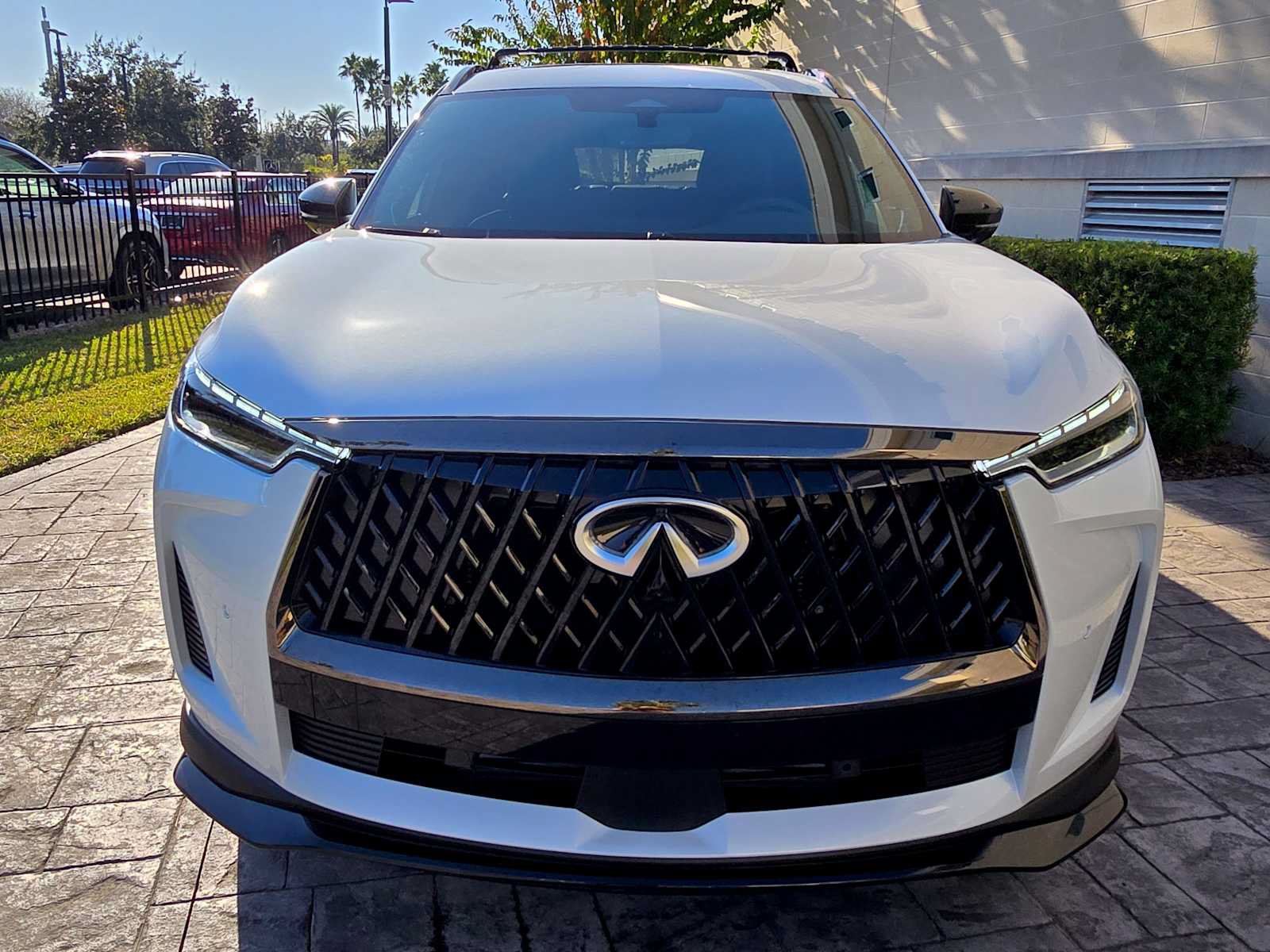 Certified 2026 INFINITI QX60 Sport w/ Dark Cargo Package AWD/4WD image 4