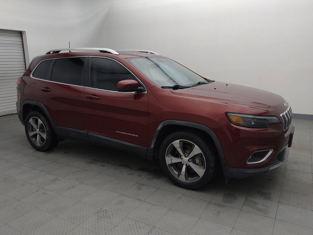 Used 2019 Jeep Cherokee Limited image 11
