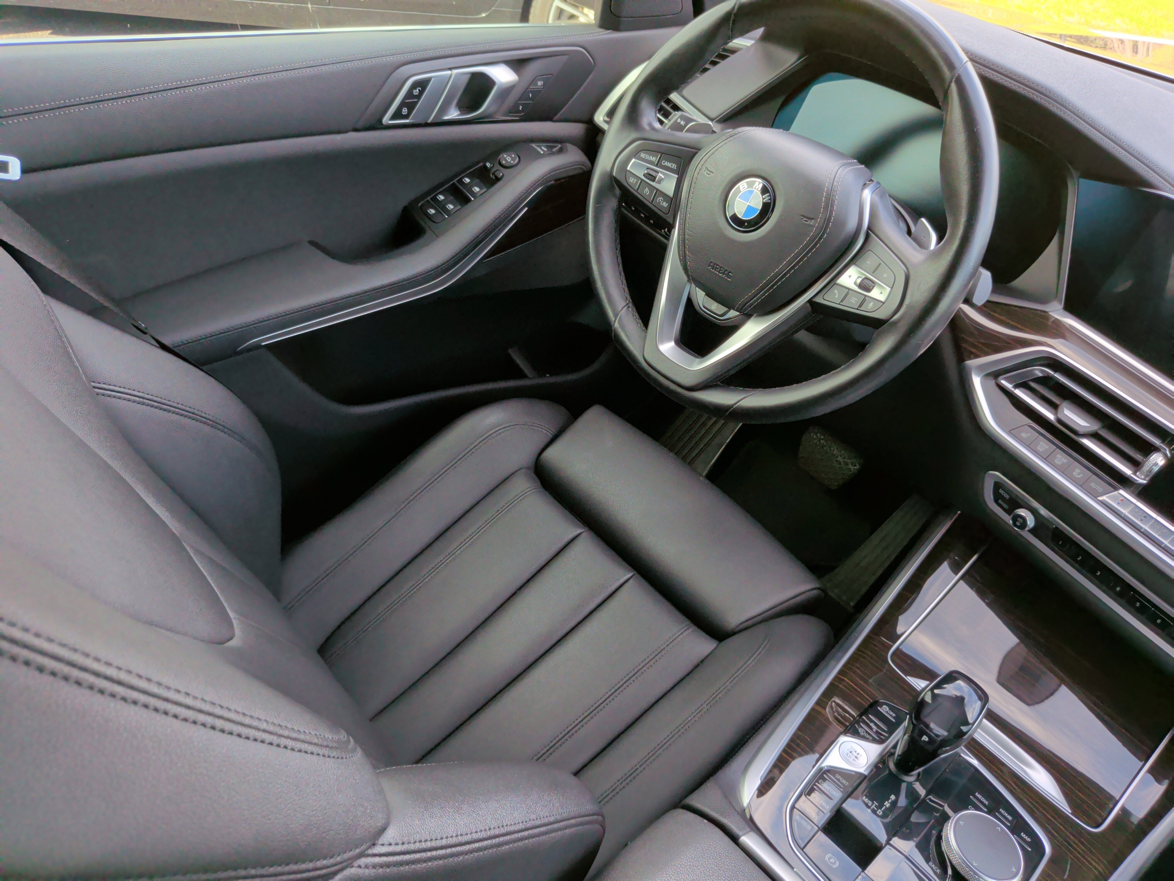 Used 2019 BMW X5 xDrive40i w/ Convenience Package AWD/4WD image 34