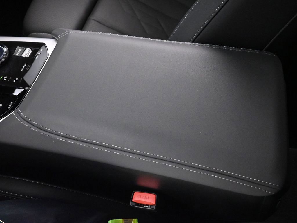 Used 2025 BMW X3 xDrive30i image 44