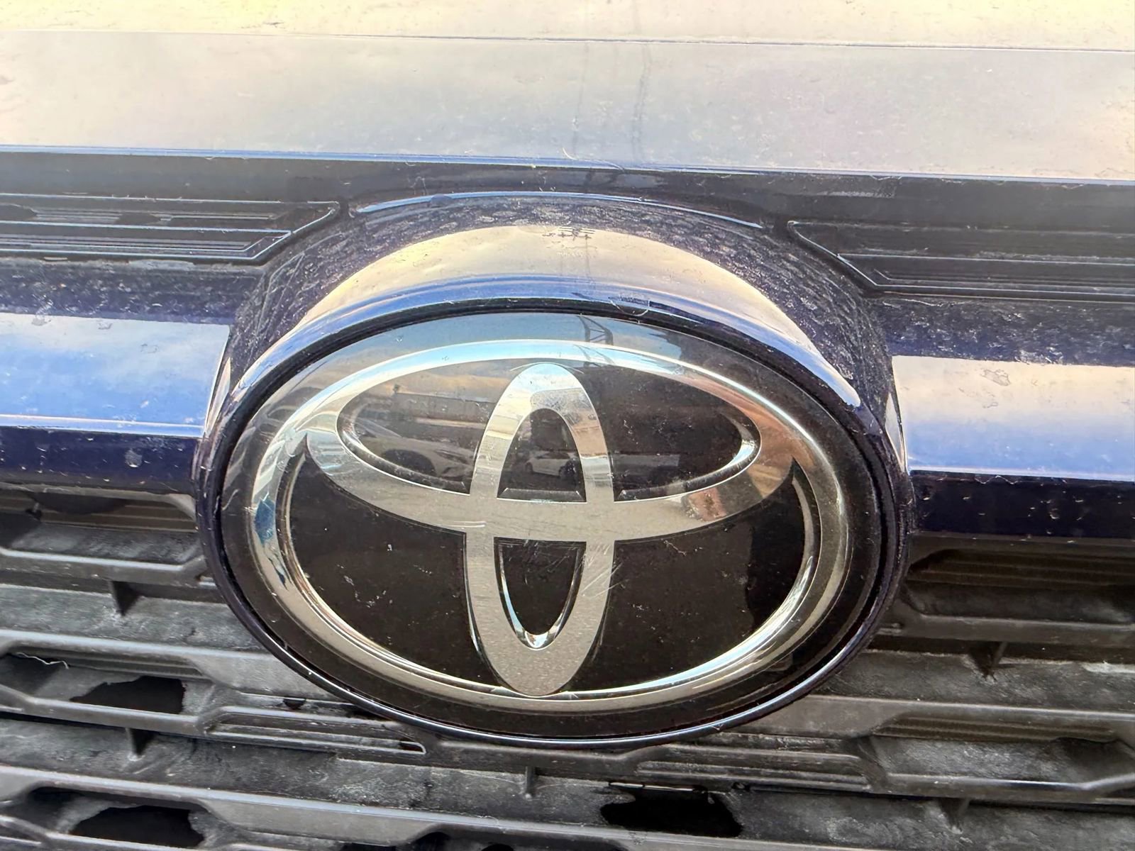 Used 2024 Toyota RAV4 XLE image 31
