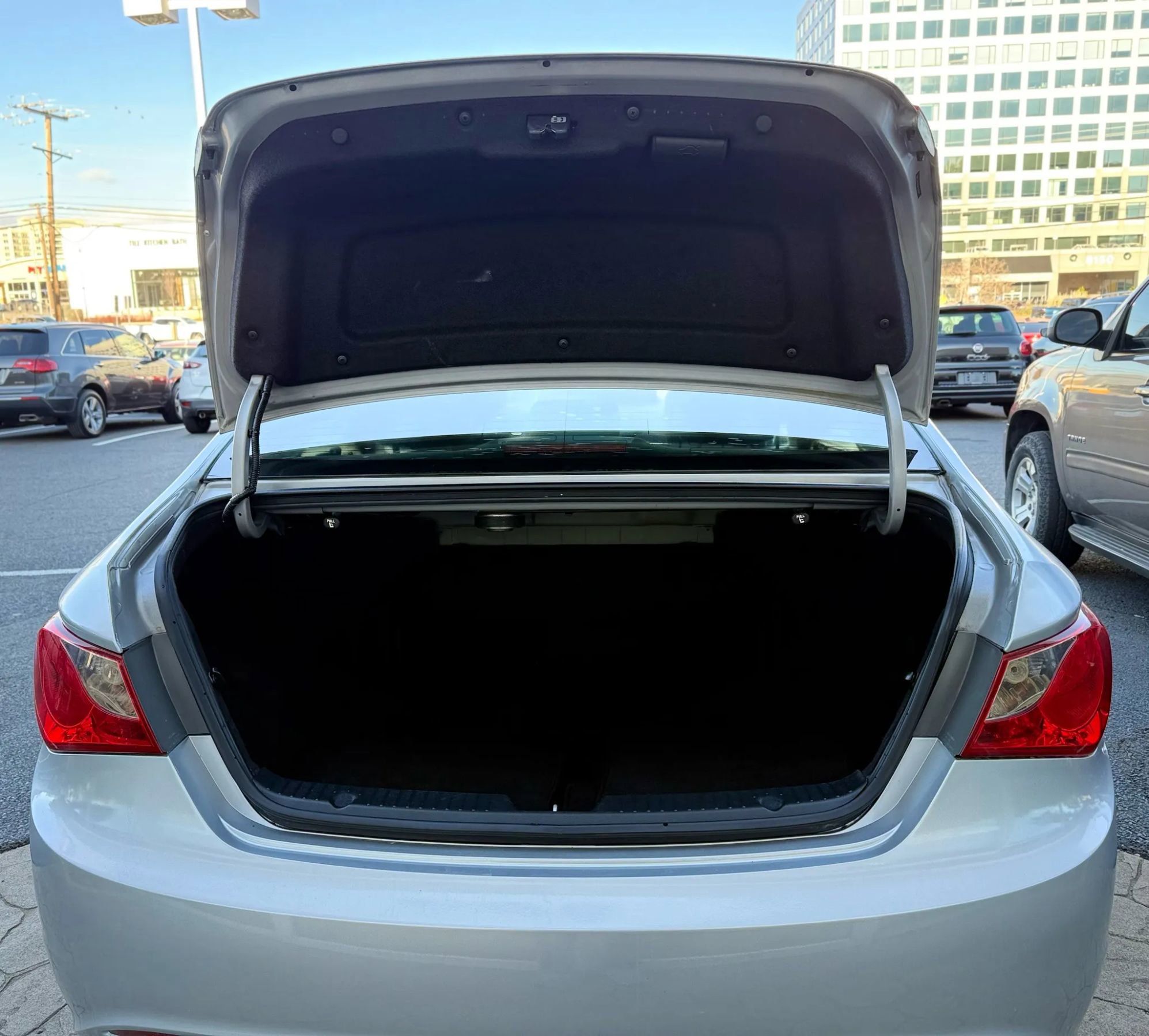 Used 2013 Hyundai Sonata SE w/ Navigation & Sunroof Pkg image 41