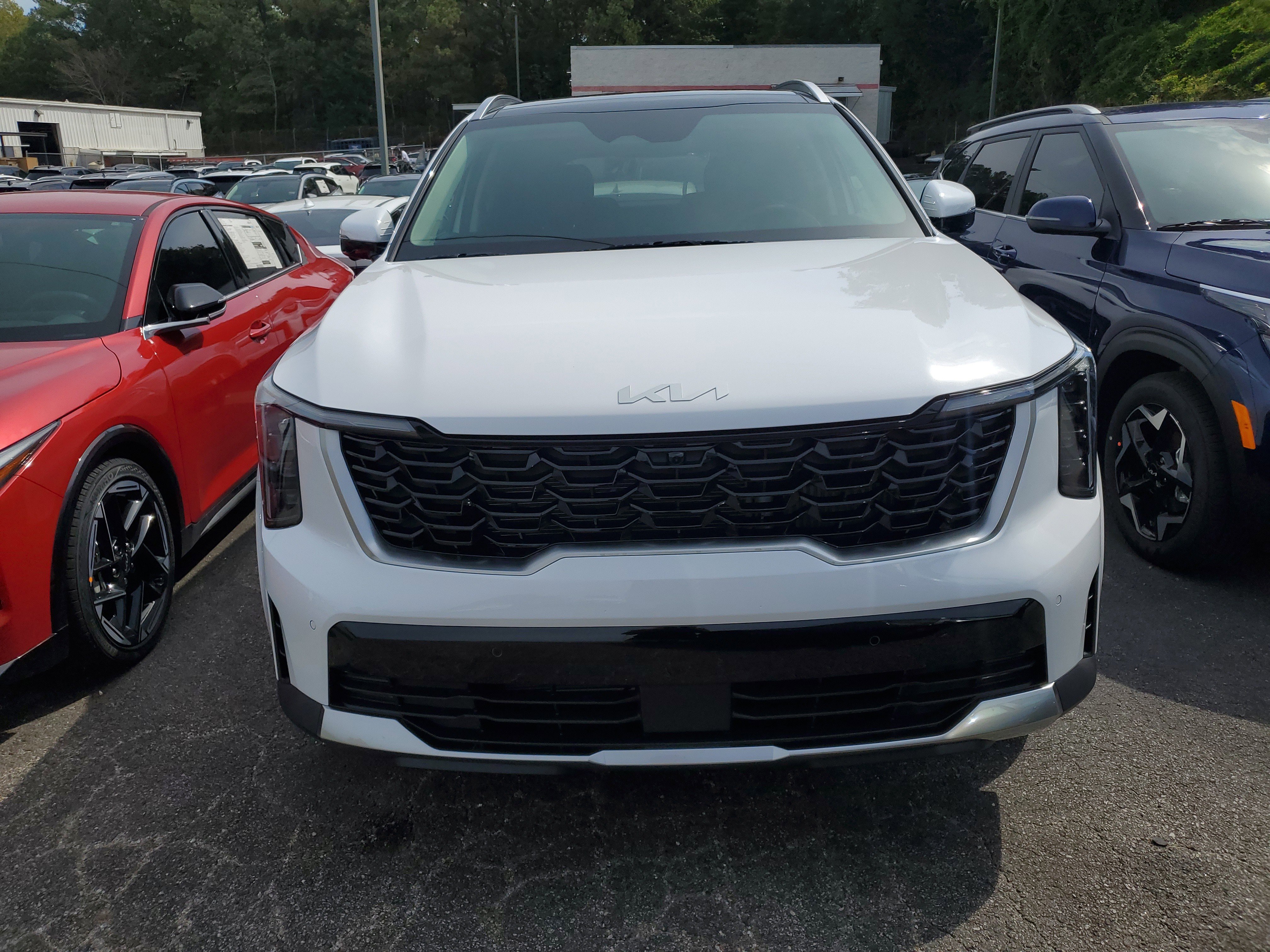 New 2025 Kia Sorento SX image 2