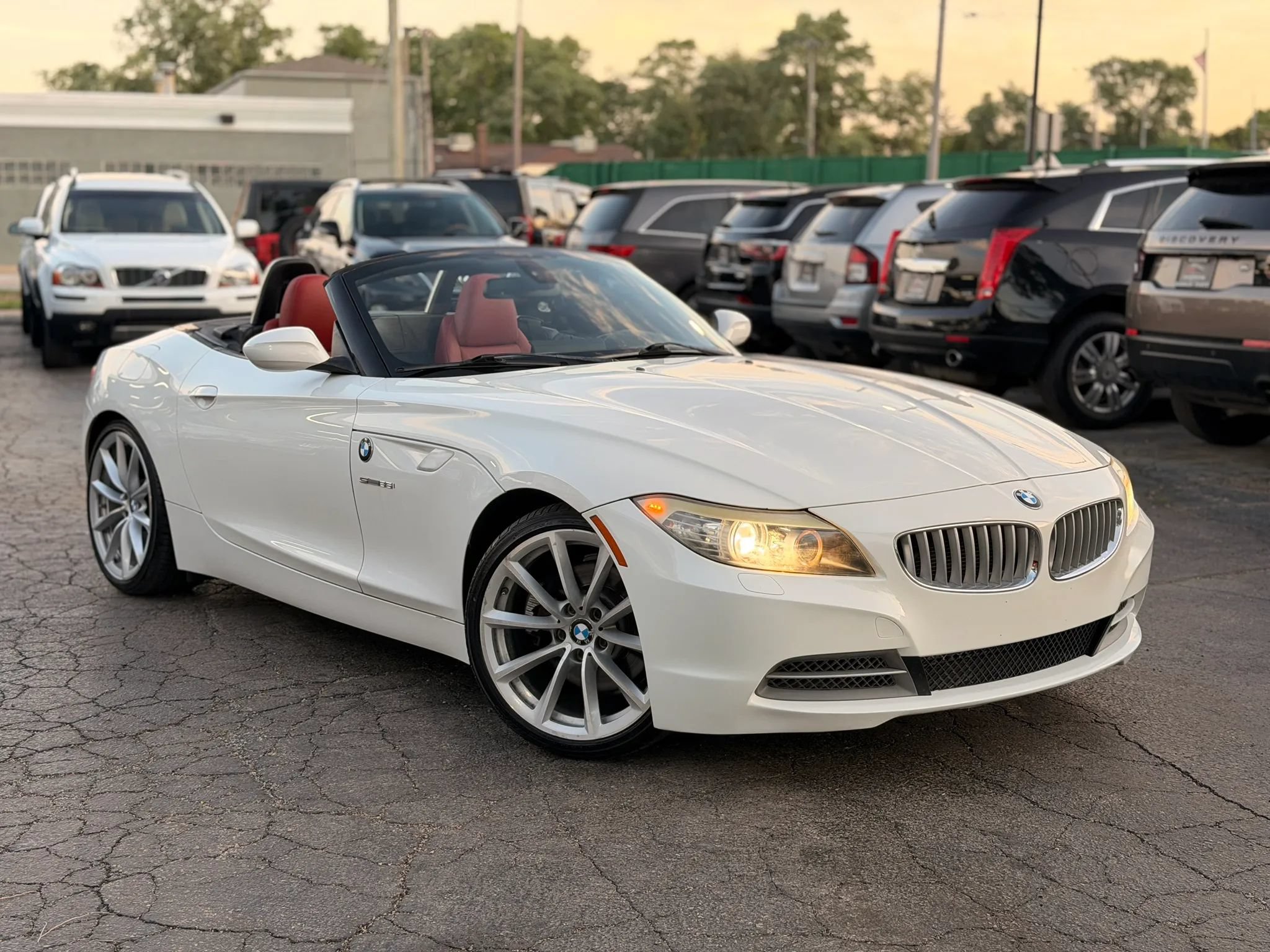 Used 2010 BMW Z4 sDrive35i RWD image 3