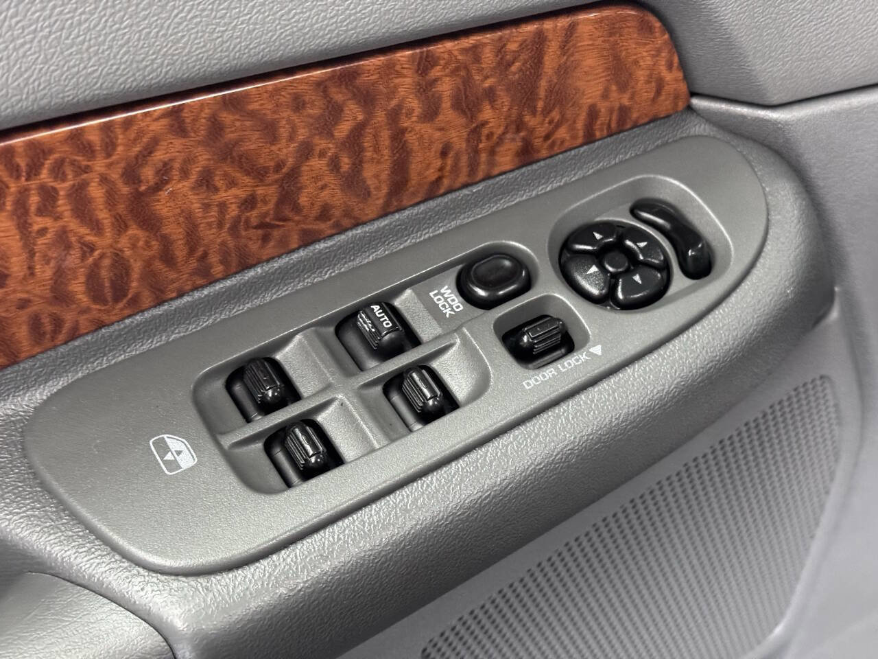 Used 2006 Dodge Ram 1500 Truck Laramie w/ Trailer Tow Group image 24