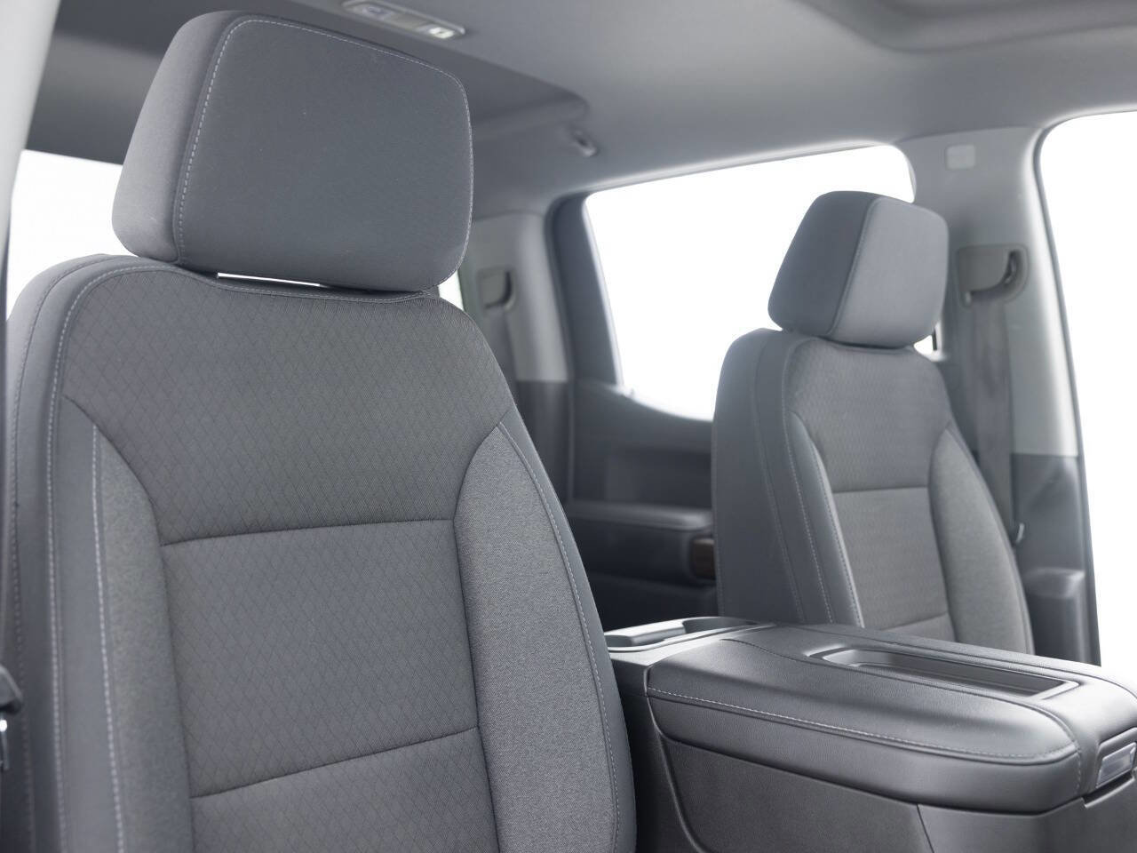 Used 2020 GMC Sierra 1500 Elevation image 30