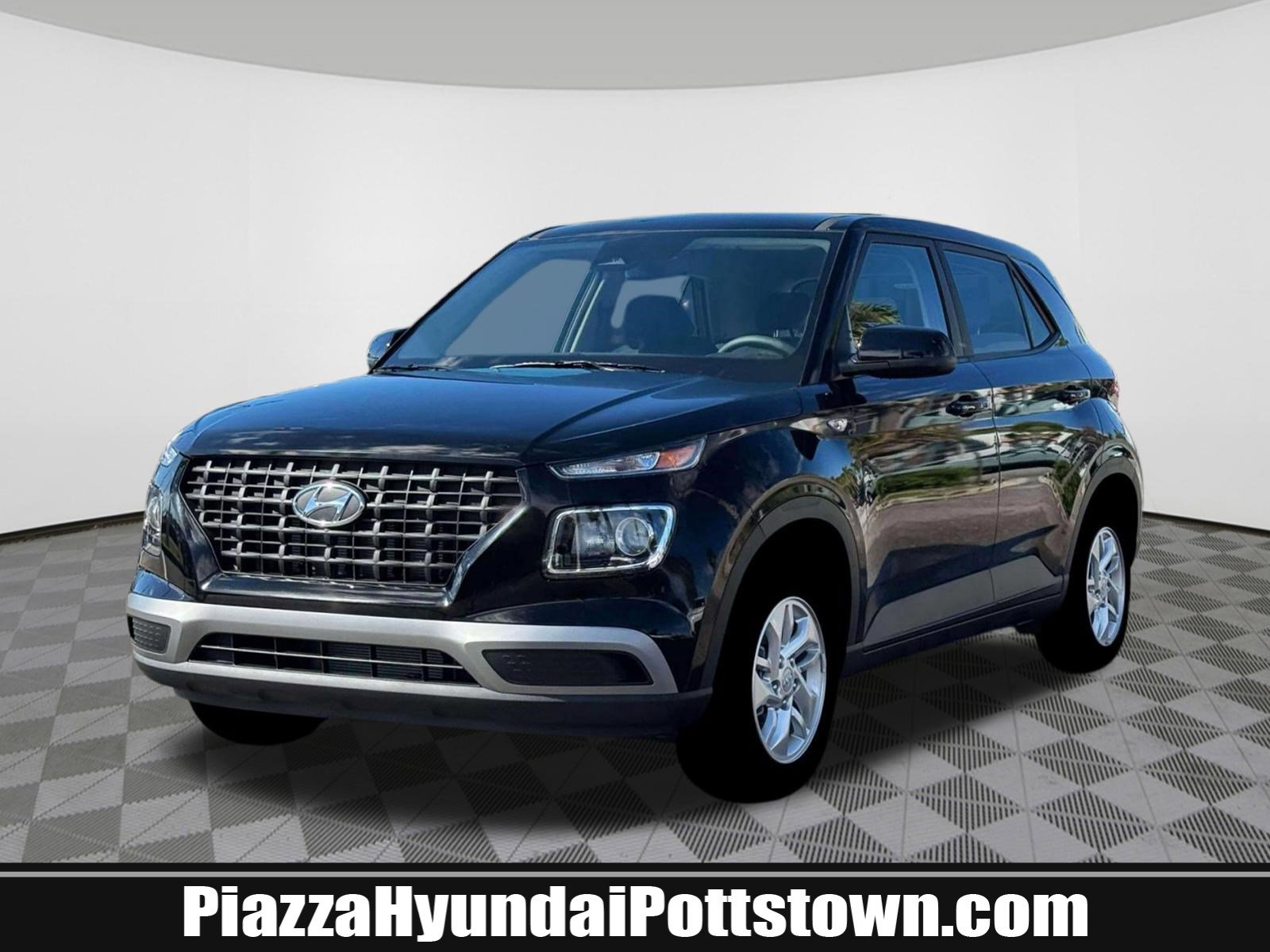 New 2026 Hyundai Venue SE FWD image 1