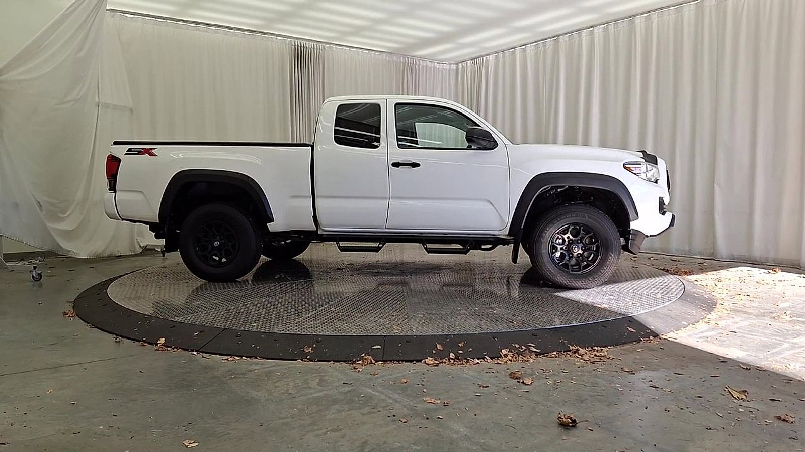 Certified 2021 Toyota Tacoma SR image 6