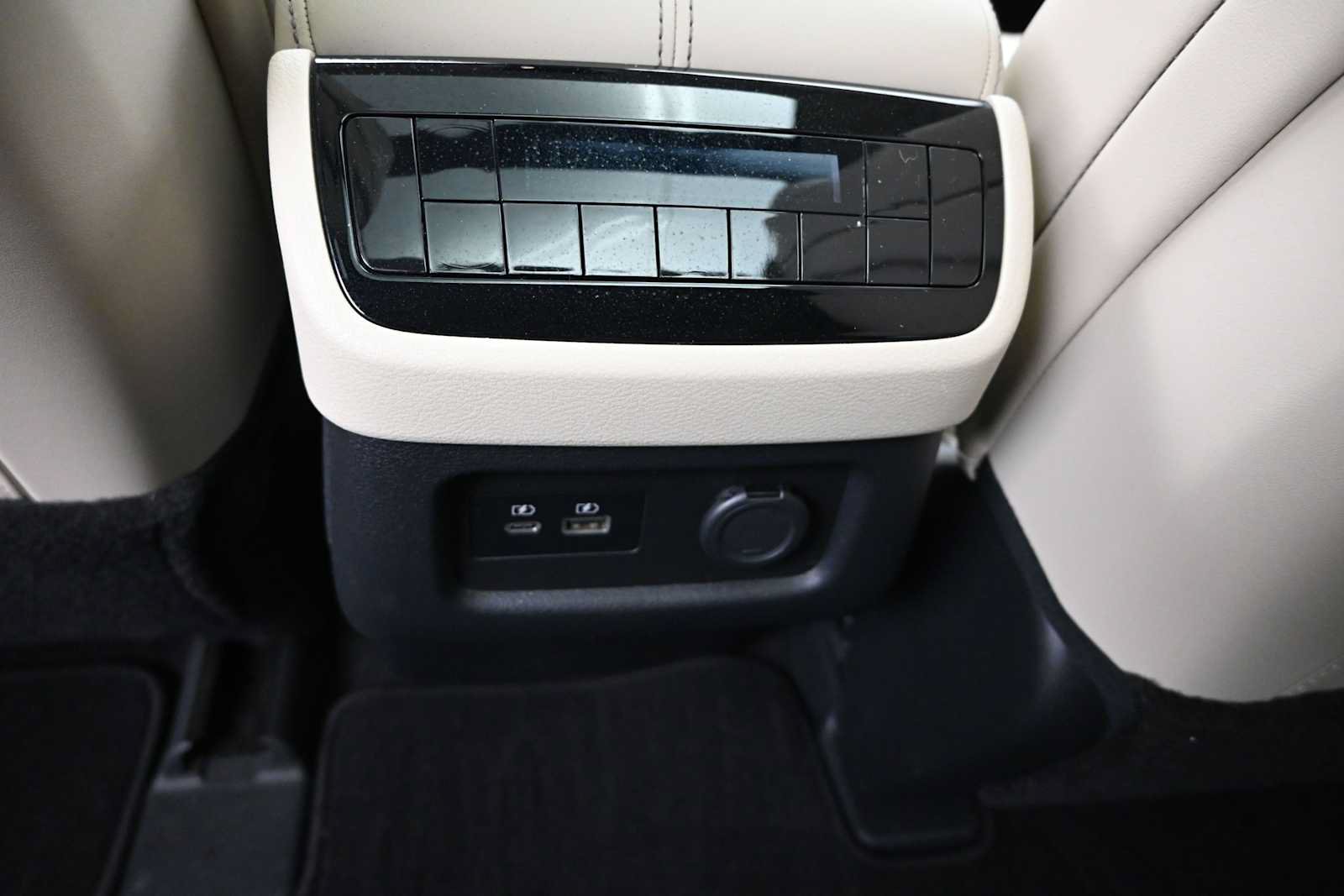 Used 2023 INFINITI QX60 Luxe w/ Cargo Package AWD/4WD image 26