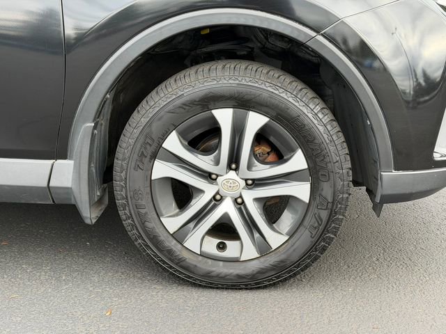 Used 2017 Toyota RAV4 LE w/ All Weather Liner Package AWD/4WD image 10