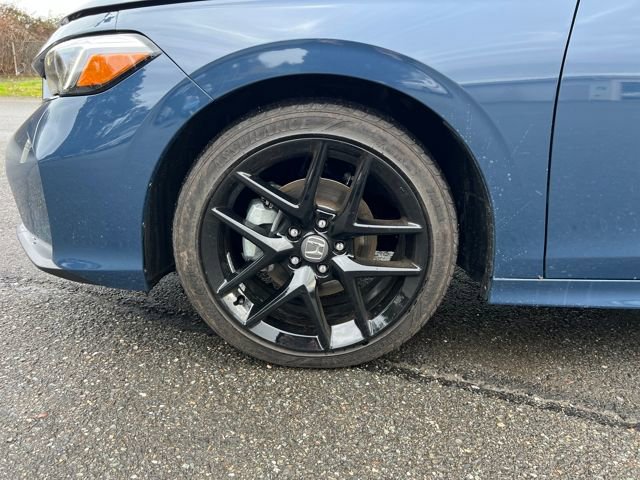 Used 2025 Honda Civic Sport image 29