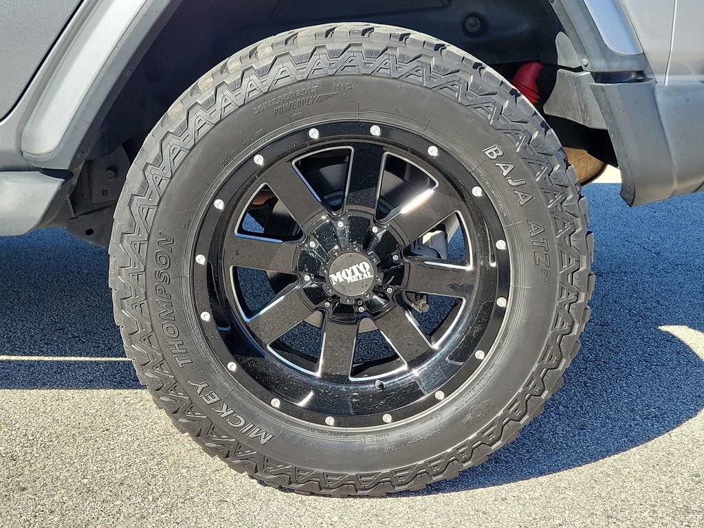 Used 2019 Jeep Wrangler Unlimited Sahara image 6