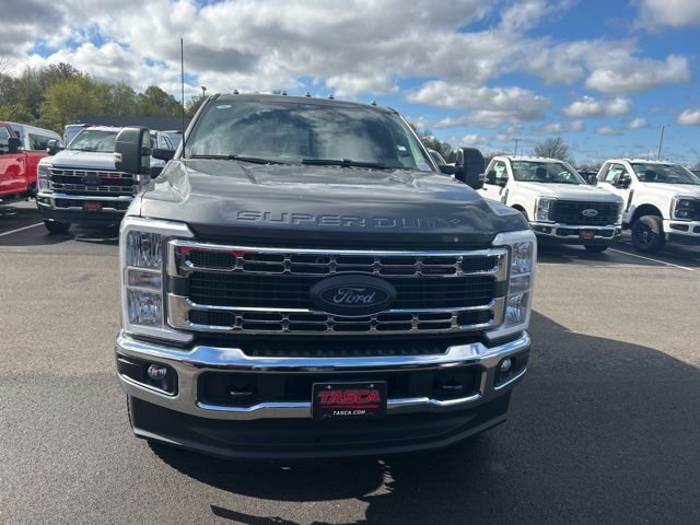 New 2026 Ford F350 XLT w/ Snow Plow Prep Package AWD/4WD image 2