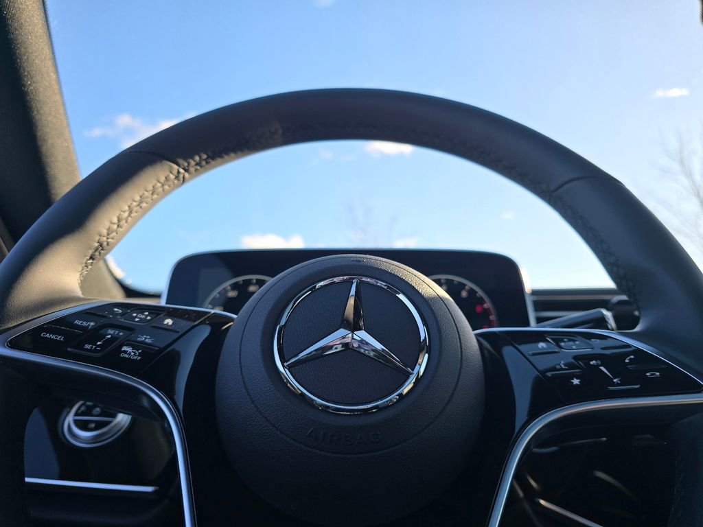 New 2026 Mercedes-Benz E 450 4MATIC Sedan image 28