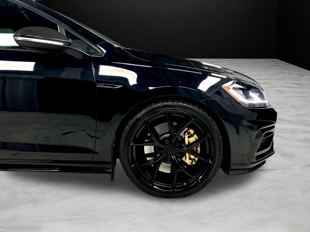 Used 2019 Volkswagen Golf R 4-Door AWD/4WD image 38