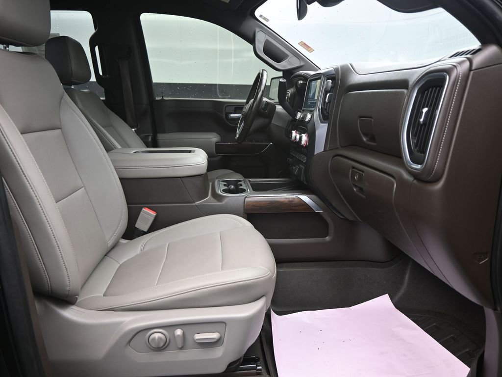 Used 2021 GMC Sierra 1500 SLT w/ SLT Premium Plus Package AWD/4WD image 19