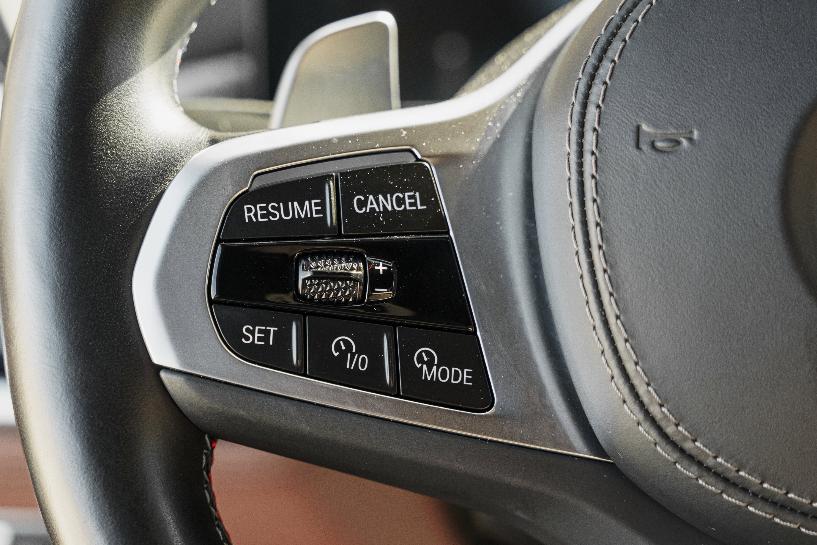 Used 2023 BMW X7 M60i w/ Executive Package image 16